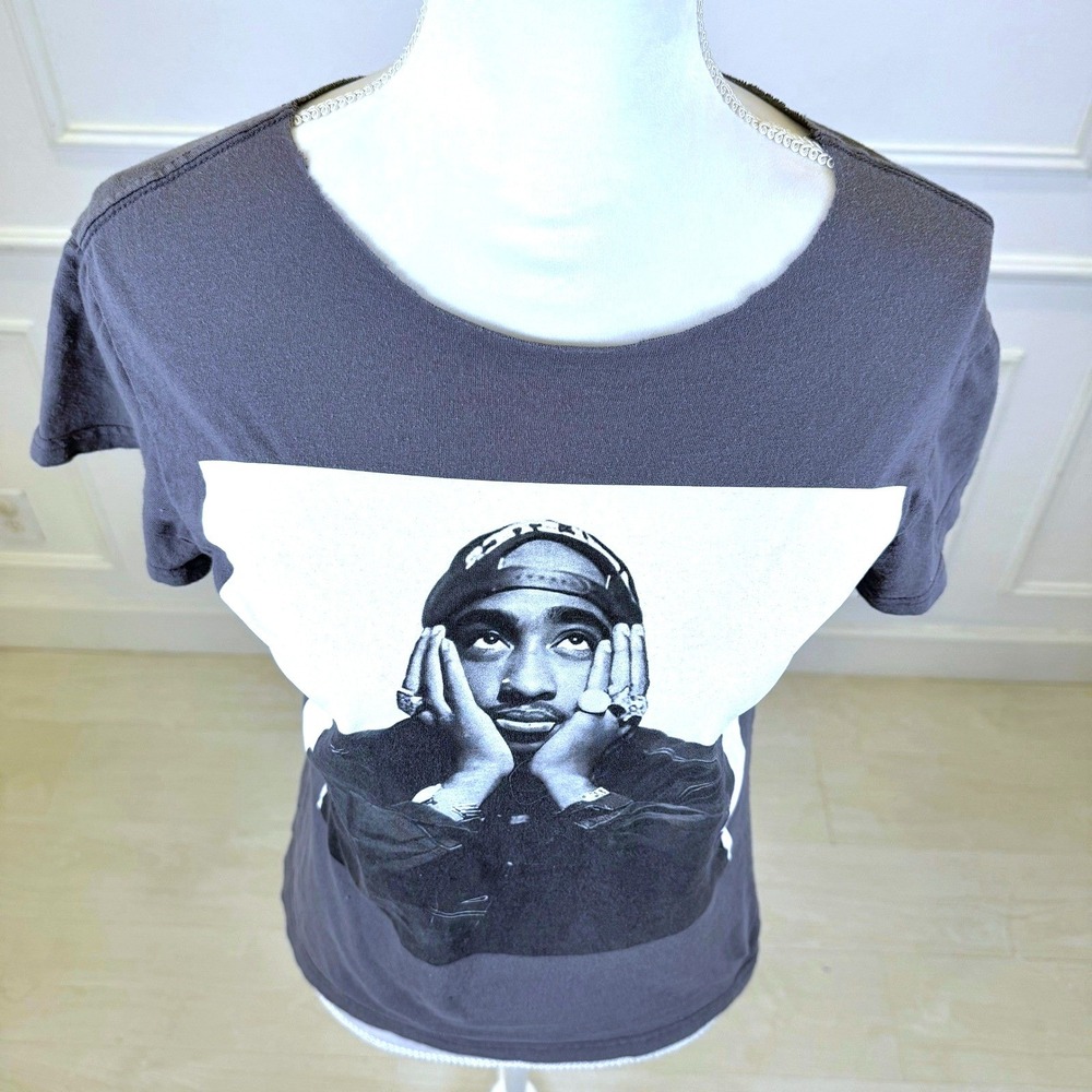 2Pac Graphic T-Shirt Womens XXS Grey Short Sleeve‎ Hip Hop Rap Tupac Shakur